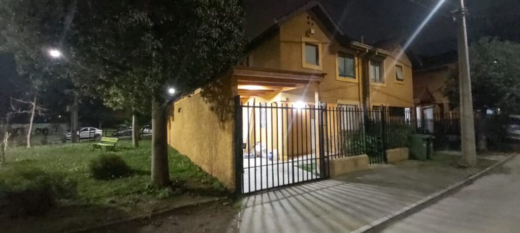 Hermosa Casa en Peñaflor 3d-3b En Sector Residencial Acceso Controlado